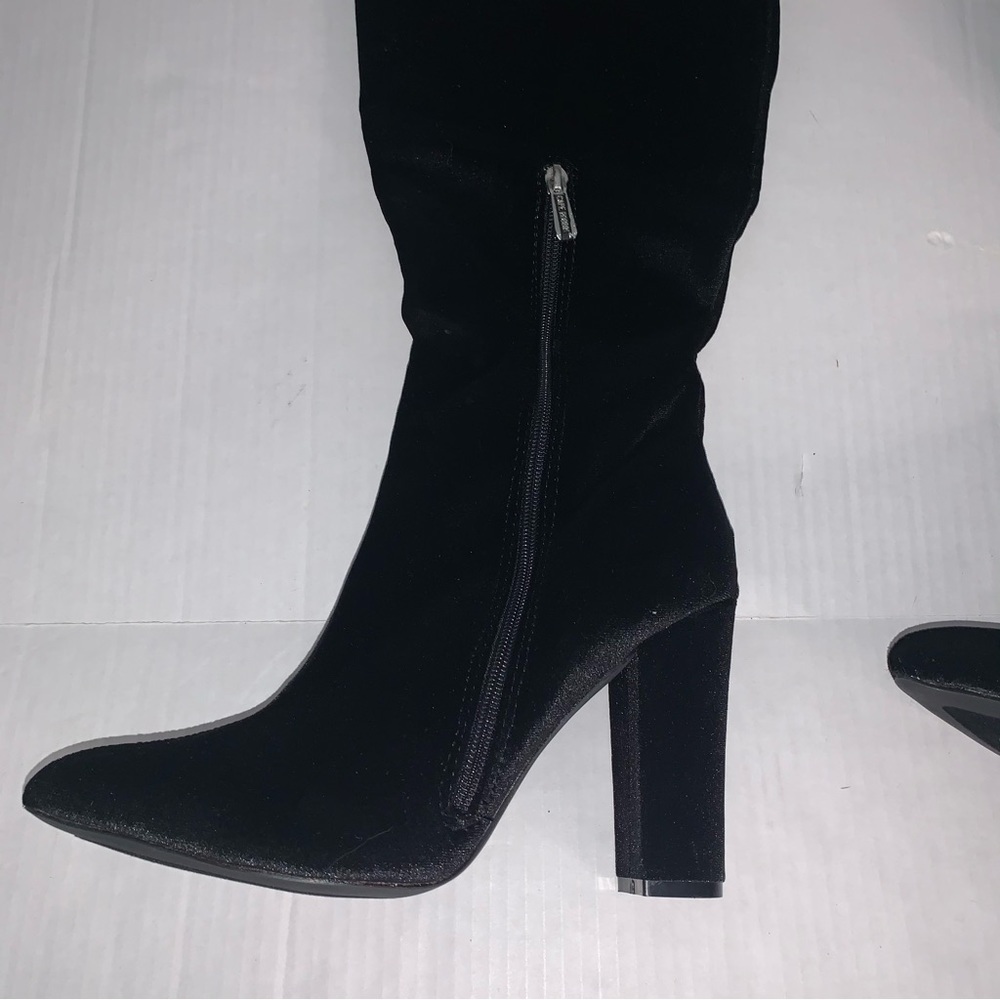 Cape Robbin Black Velvet Tall Boots NIB - Picture 5 of 8